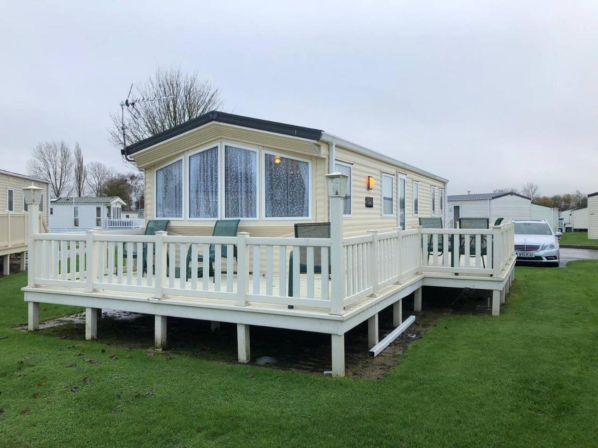 Caravan In The Cotswolds Villa Cirencester Dış mekan fotoğraf