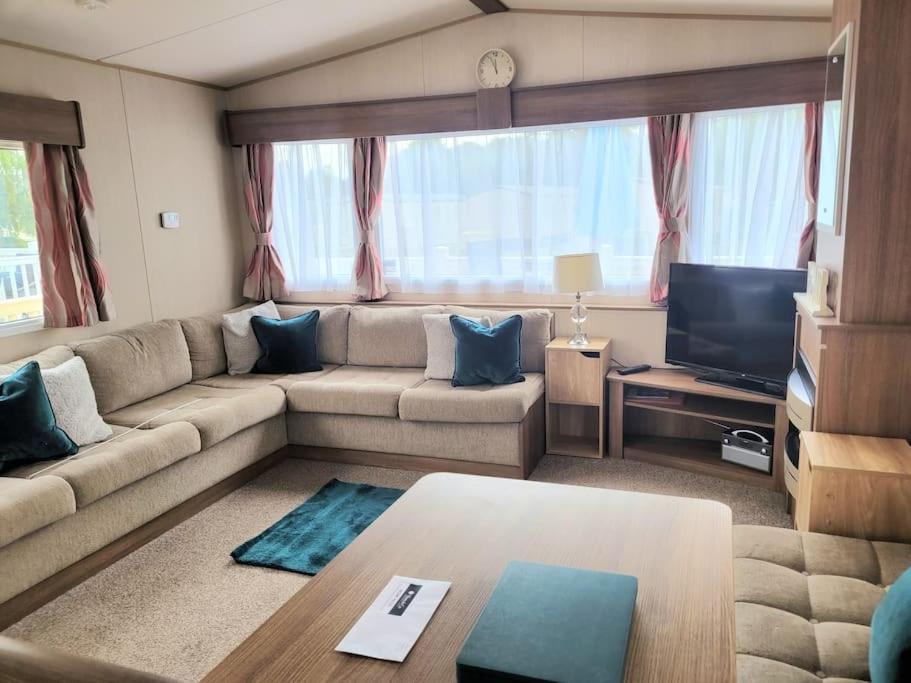 Caravan In The Cotswolds Villa Cirencester Dış mekan fotoğraf