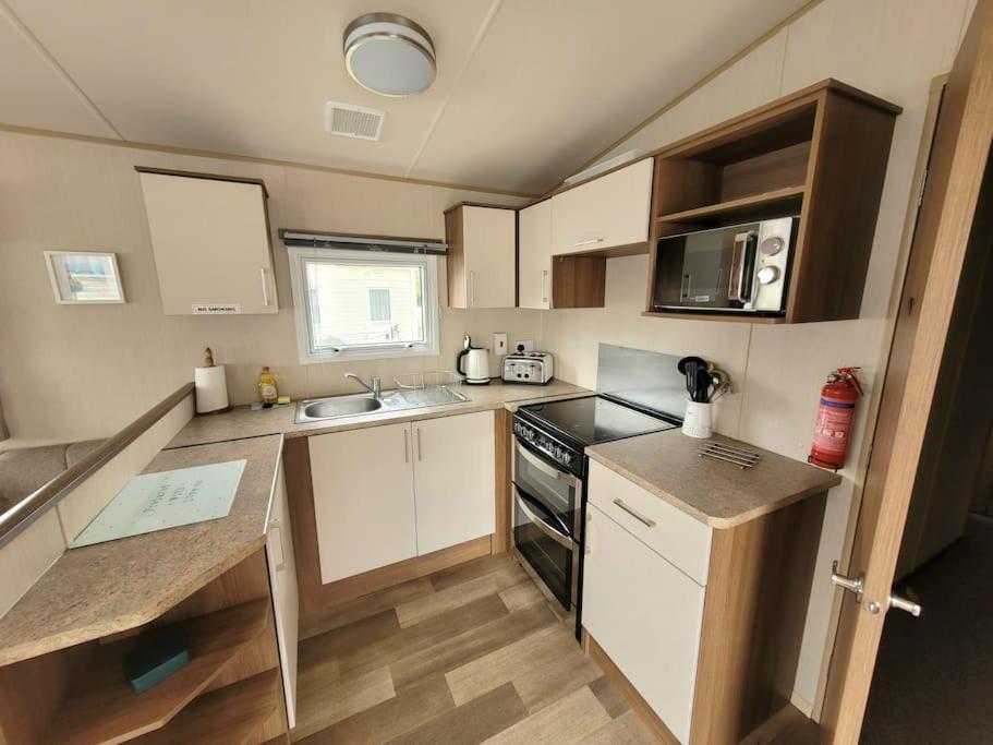 Caravan In The Cotswolds Villa Cirencester Dış mekan fotoğraf