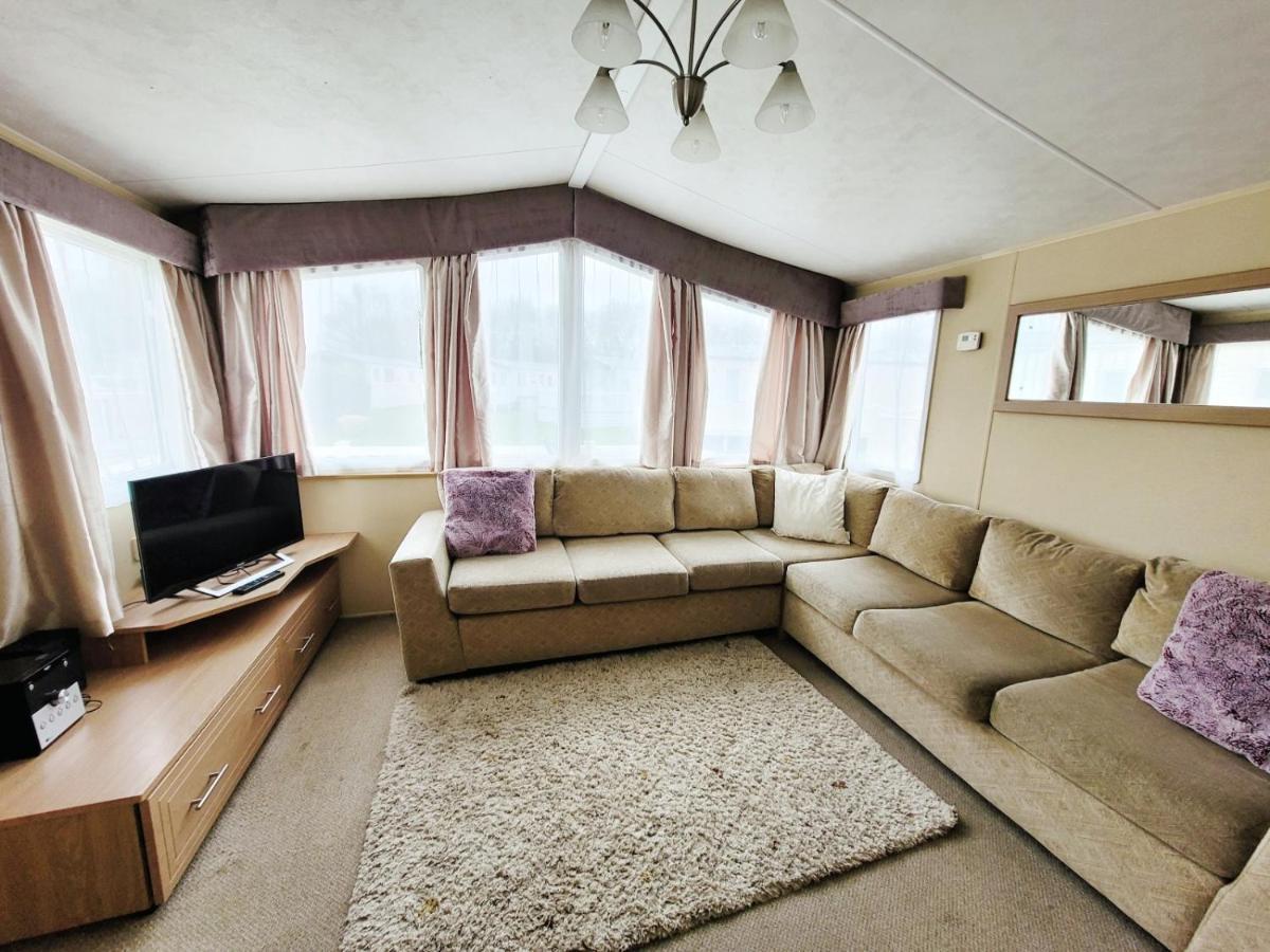 Caravan In The Cotswolds Villa Cirencester Dış mekan fotoğraf
